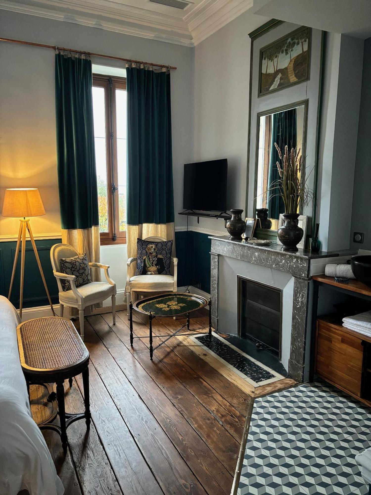 Maison Jeroboam Saint-Estèphe Kamer foto