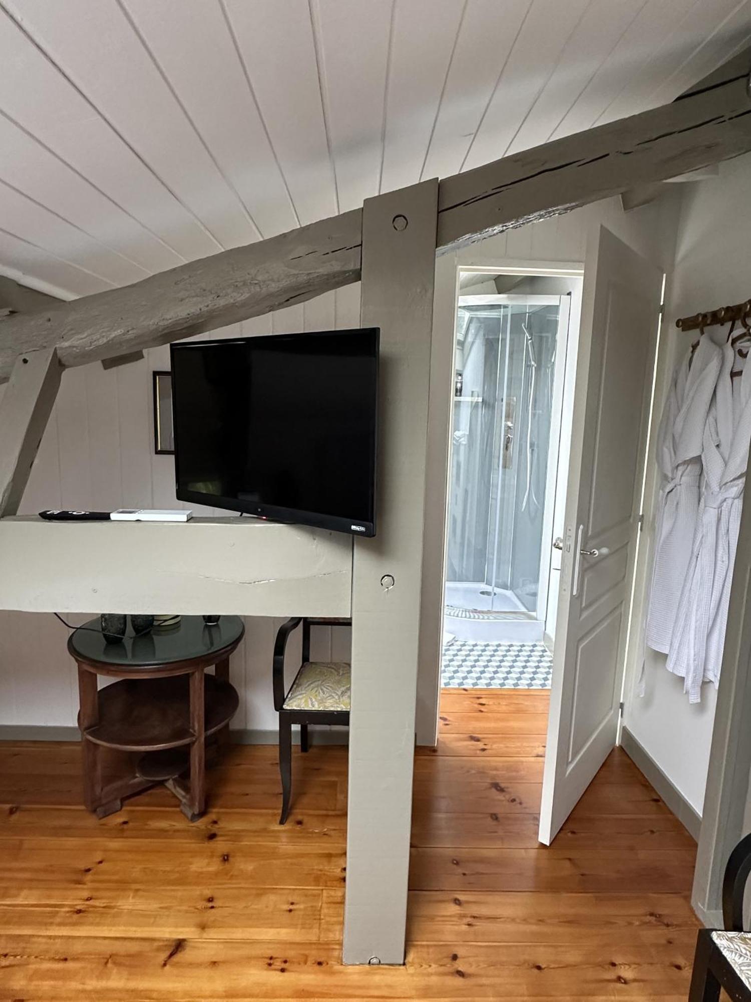 Maison Jeroboam Saint-Estèphe Kamer foto
