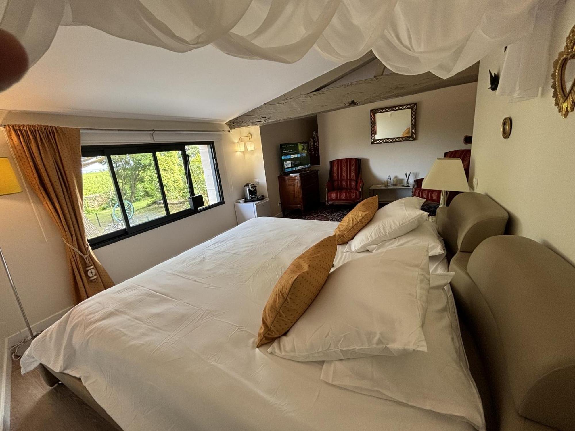 Maison Jeroboam Saint-Estèphe Kamer foto